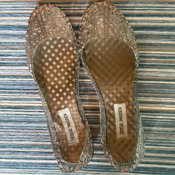 Steve Madden Smoky Grey Jelly Flats - Picture 5 of 5